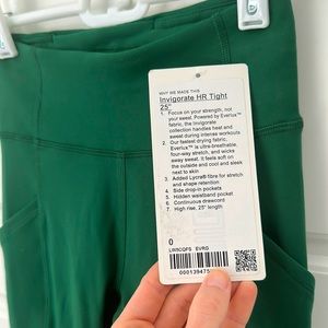 Lululemon Invigorate HR Tight 25” in Everglade Size 0 NEW WITH TAGS